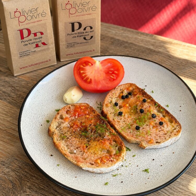 Pan con tomate au poivre