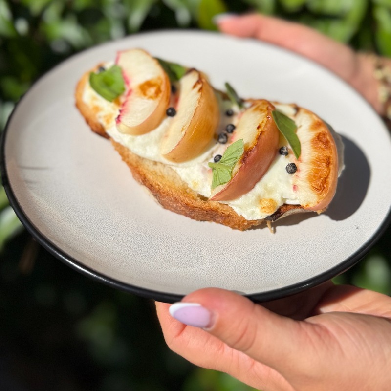 Tartine Mozza Brugnon Poivre frais de Kampot
